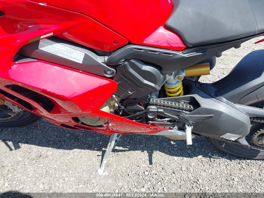 2022 DUCATI PANIGALE V4S - ZDMDAGWW3NB001971