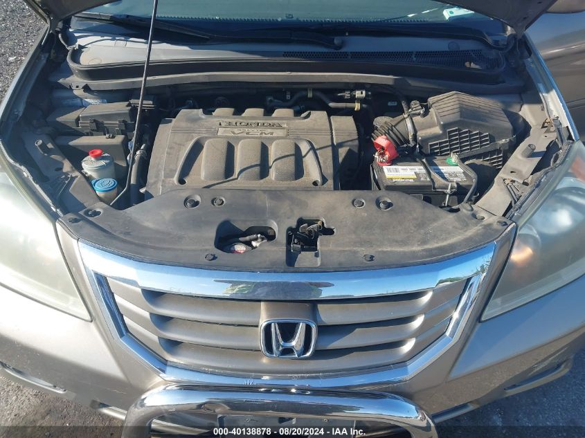 2009 Honda Odyssey Touring VIN: 5FNRL38829B010411 Lot: 40138878