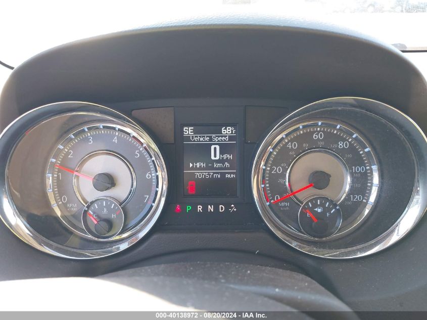 2011 Chrysler Town & Country Touring VIN: 2A4RR5DGXBR714156 Lot: 40138972