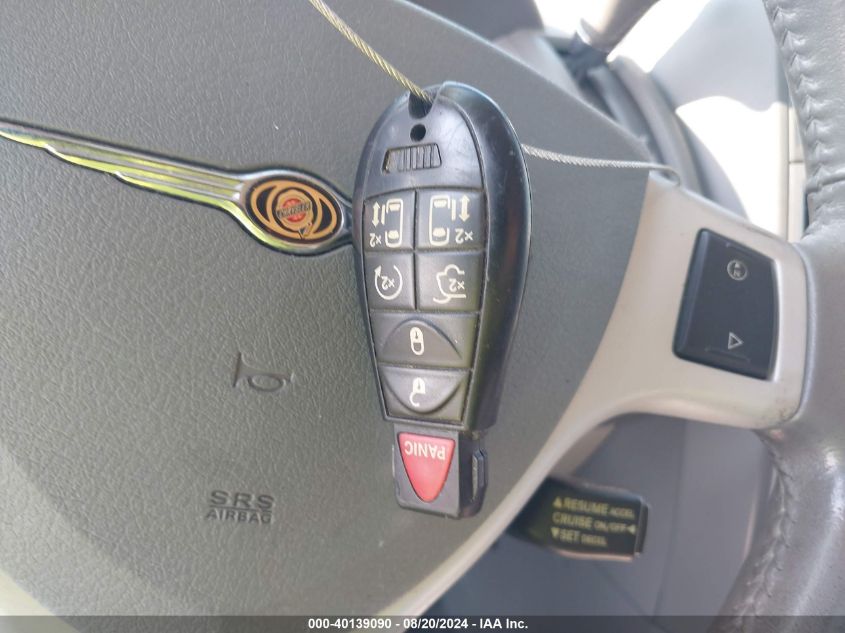 2010 Chrysler Town & Country Limited VIN: 2A4RR6DX8AR166985 Lot: 40139090