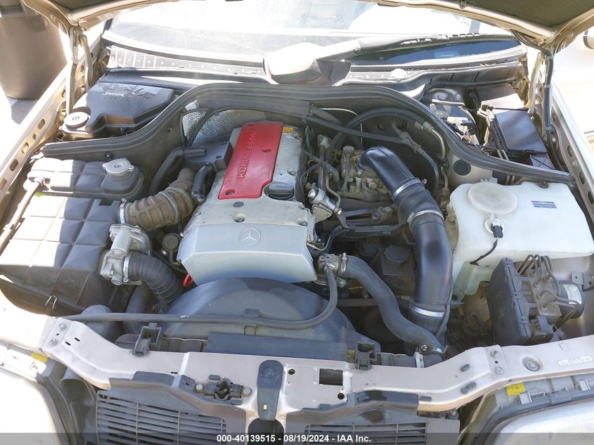 2000 Mercedes-Benz C 230 Kompressor VIN: WDBHA24GXYF942924 Lot: 40139515