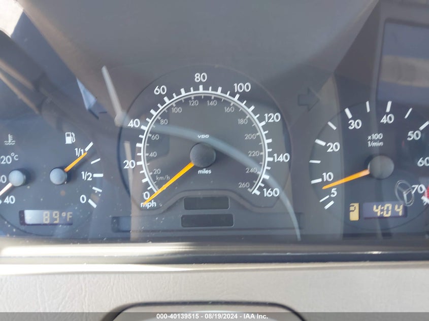 2000 Mercedes-Benz C 230 Kompressor VIN: WDBHA24GXYF942924 Lot: 40139515