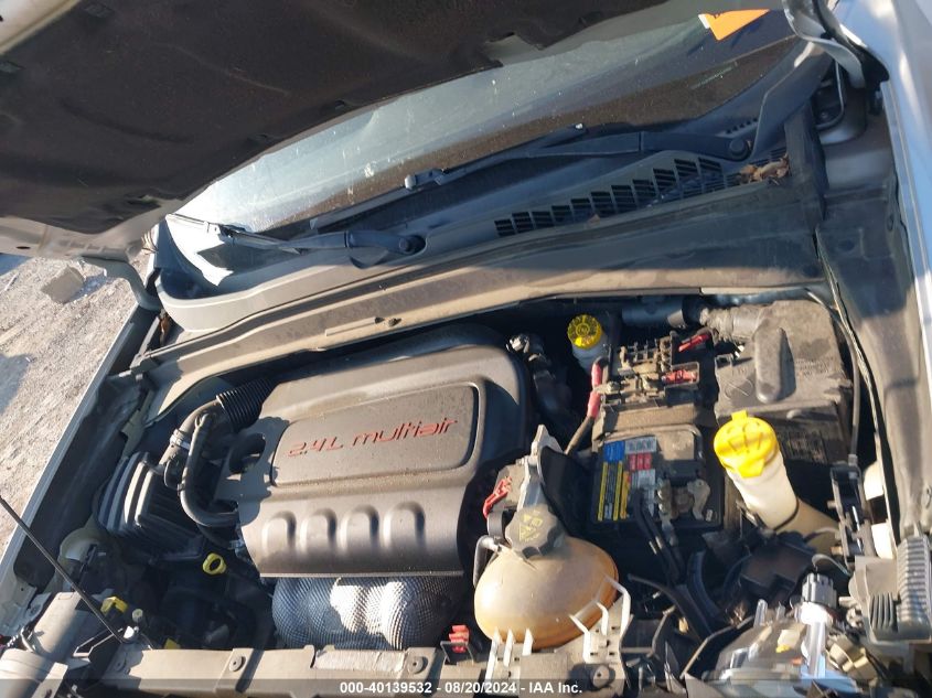 2015 Jeep Renegade Latitude VIN: ZACCJABT6FPC04358 Lot: 40139532