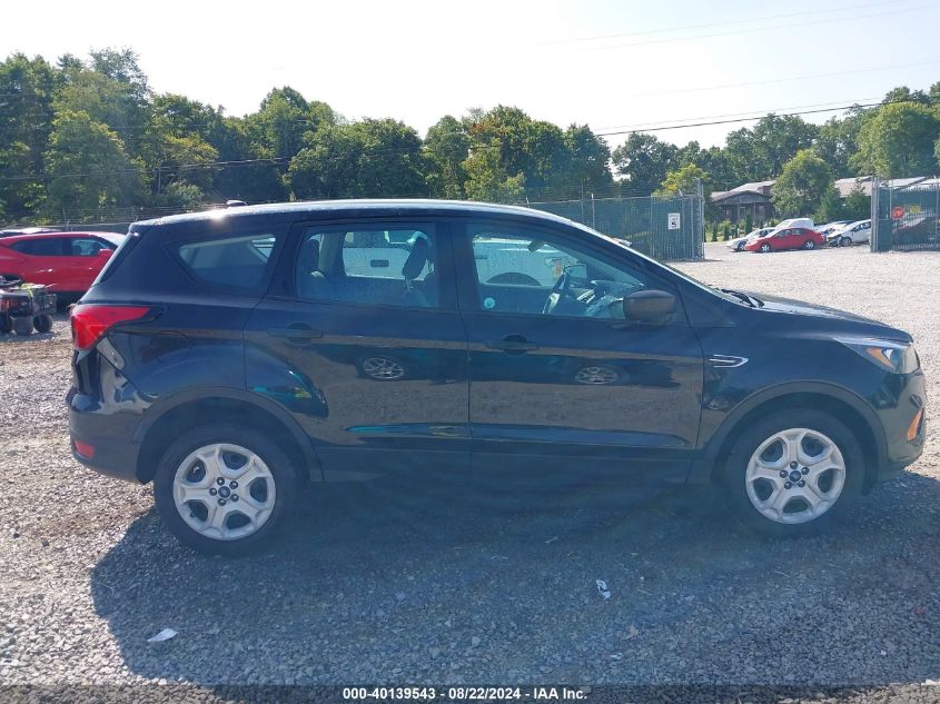 2019 Ford Escape S VIN: 1FMCU0F76KUA38460 Lot: 40139543