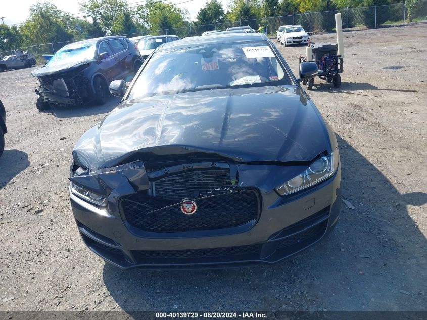 VIN SAJAE4BG6HA963175 2017 JAGUAR XE 25T PRESTIGE