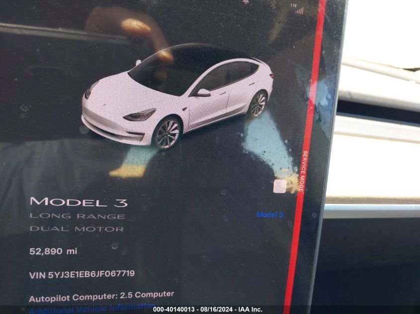 2018 Tesla Model 3 Long Range/Performance VIN: 5YJ3E1EB6JF067719 Lot: 40140013