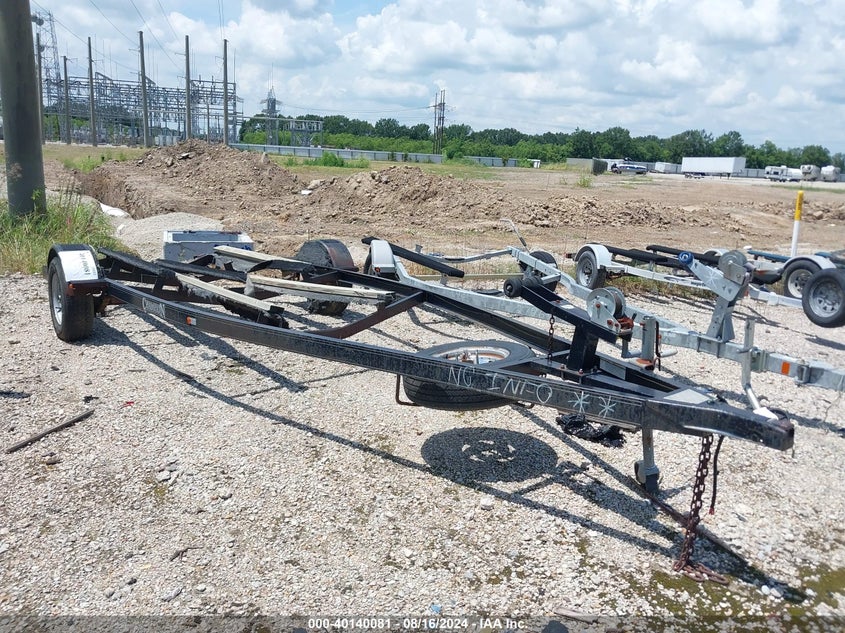 2009   BLACK TRAILER