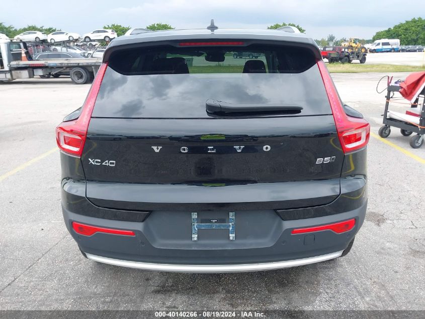 2024 Volvo Xc40 B5 Plus Bright Theme VIN: YV4L12UEXR2248394 Lot: 40140266