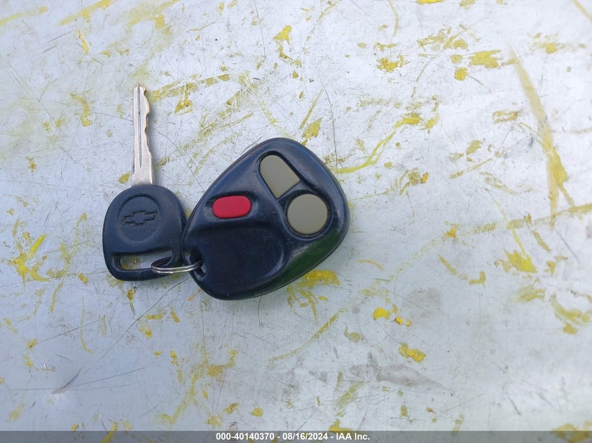 2000 Chevrolet Silverado 1500 Ls VIN: 2GCEC19TXY1364734 Lot: 40140370