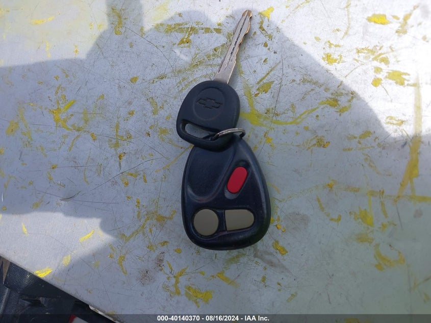 2000 Chevrolet Silverado 1500 Ls VIN: 2GCEC19TXY1364734 Lot: 40140370