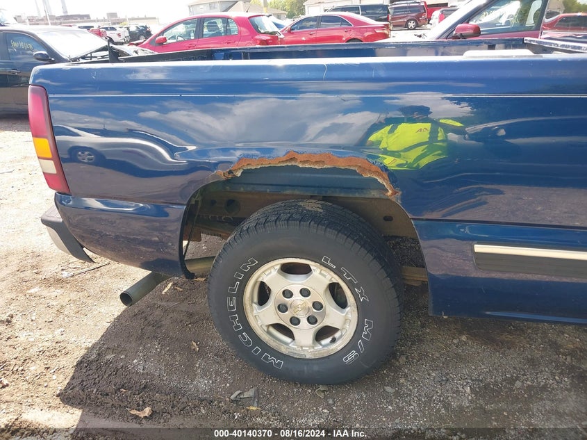 2000 Chevrolet Silverado 1500 Ls VIN: 2GCEC19TXY1364734 Lot: 40140370