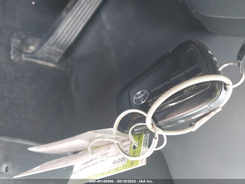 2022 Toyota Highlander L VIN: 5TDCZRAH7NS141146 Lot: 40140896