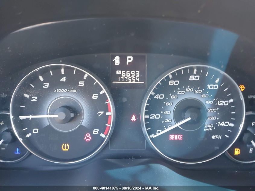 2010 Subaru Outback 2.5I Limited VIN: 4S4BRBKC6A3377204 Lot: 40141075