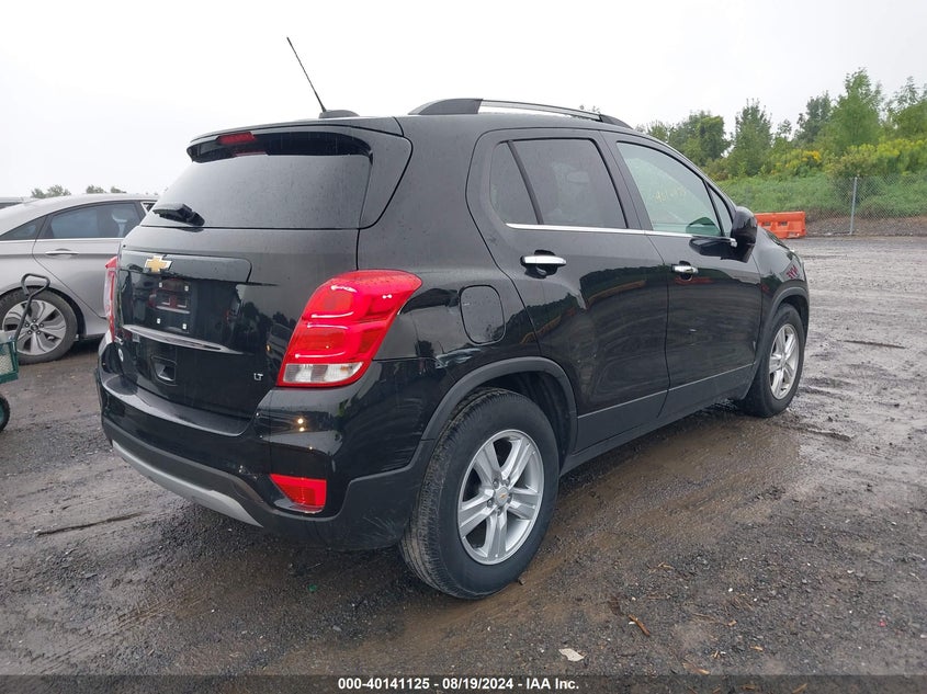 VIN KL7CJLSB1KB944808 2019 CHEVROLET TRAX LT