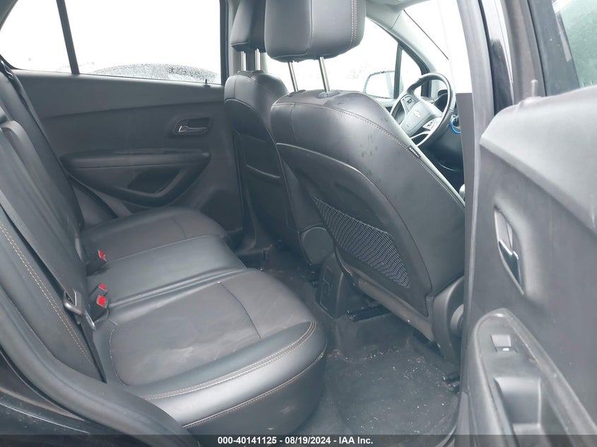 VIN KL7CJLSB1KB944808 2019 CHEVROLET TRAX LT