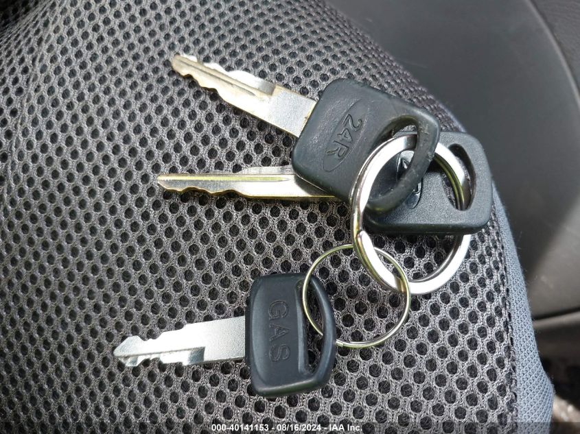 2004 Ford E-250 Commercial/Recreational VIN: 1FTNE24W84HA74971 Lot: 40141153