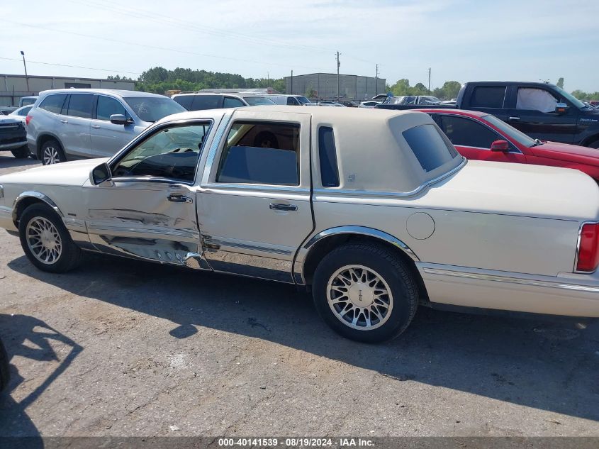 1997 Lincoln Town Car Cartier VIN: 1LNLM83W2VY728634 Lot: 40141539