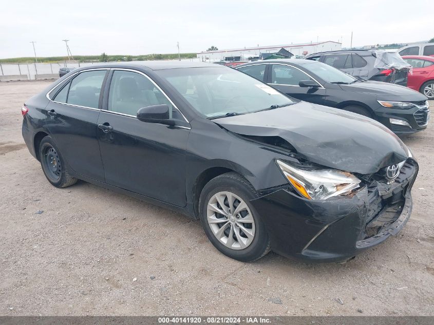 4T1BF1FK3HU717756 2017 TOYOTA CAMRY - Image 1