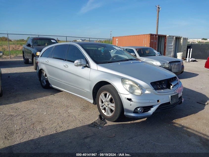 2008 Mercedes-Benz R 350 VIN: 4JGCB56EX8A067424 Lot: 40141967