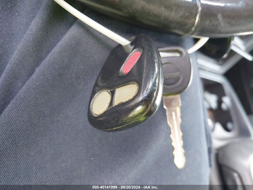 2002 GMC New Sierra K1500 VIN: 1GTEK19T22Z178879 Lot: 40141999