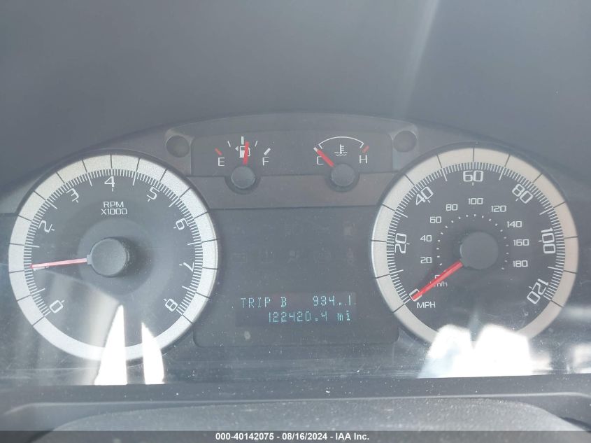 2008 Ford Escape Limited VIN: 1FMCU94188KA57597 Lot: 40142075