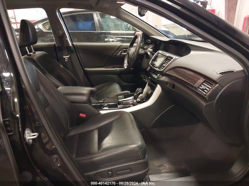 VIN JHMCR6F59HC007305 2017 HONDA ACCORD HYBRID EX-L