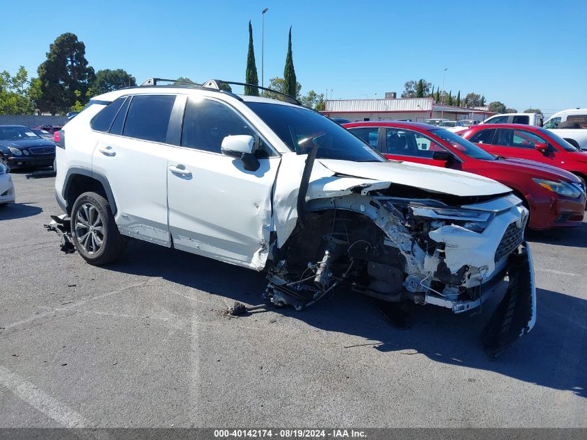 2022 Toyota Rav4 Hybrid Xle Premium VIN: JTMB6RFVXND064819 Lot: 40142174