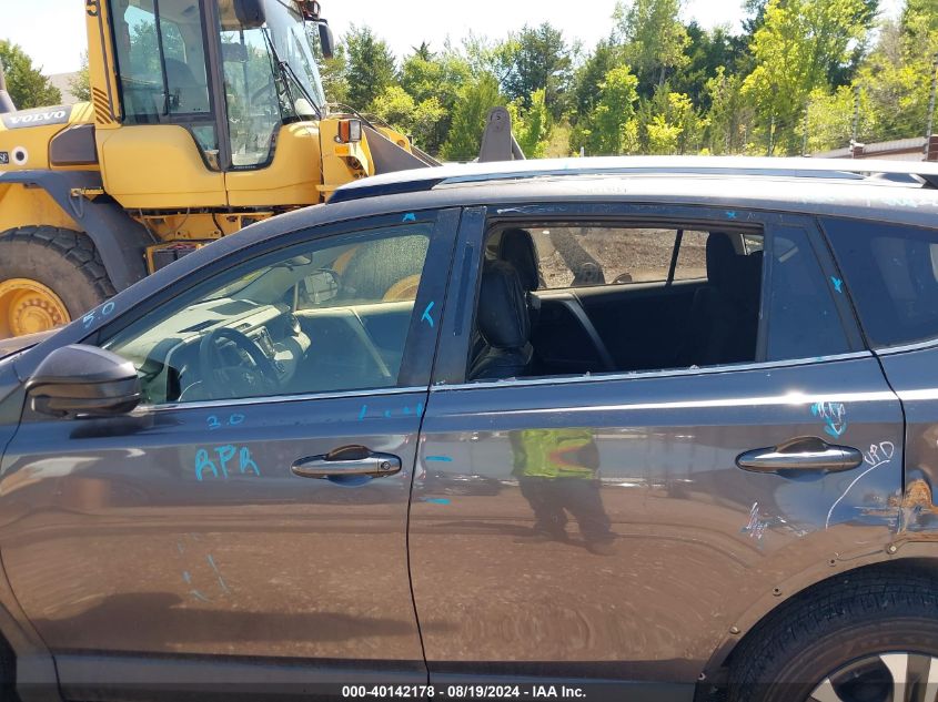 2017 TOYOTA RAV4 LE - JTMBFREV2HJ124423