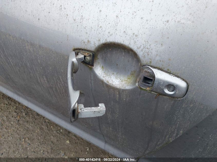 2004 Mazda Rx-8 6 Speed Manual VIN: JM1FE173440125851 Lot: 40142418