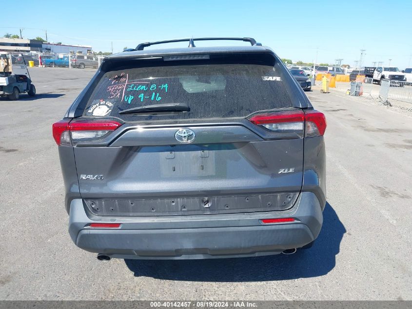 2019 Toyota Rav4 Xle VIN: 2T3W1RFVXKW023721 Lot: 40142457