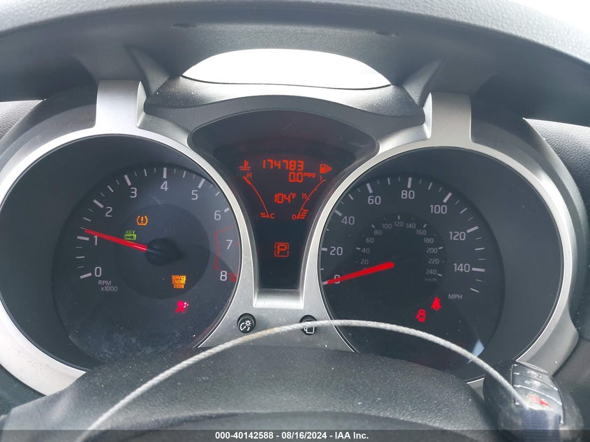 2015 NISSAN JUKE S - JN8AF5MR3FT508015