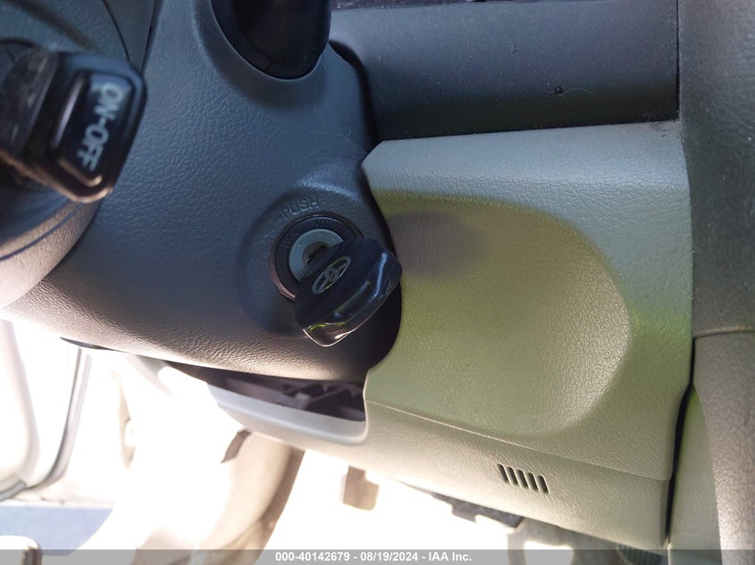 2007 Toyota Camry Le VIN: 4T1BE46K37U086557 Lot: 40142679