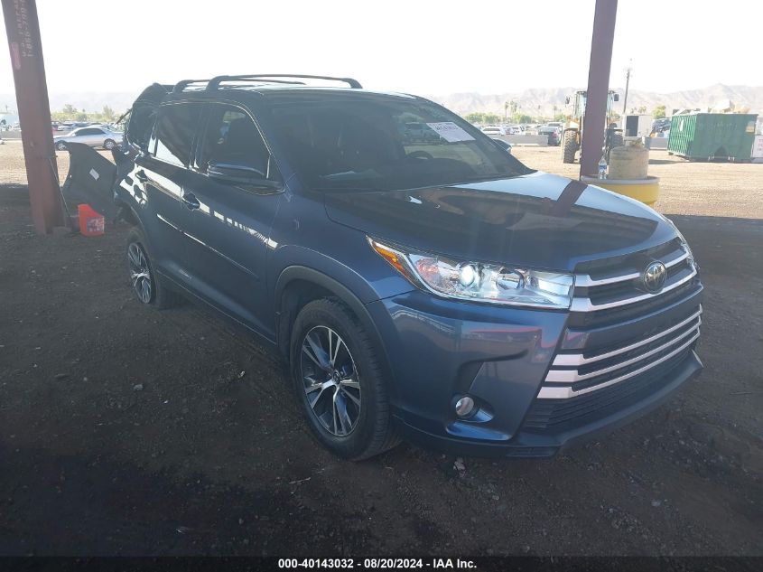 5TDBZRFH8HS436832 2017 TOYOTA HIGHLANDER - Image 1