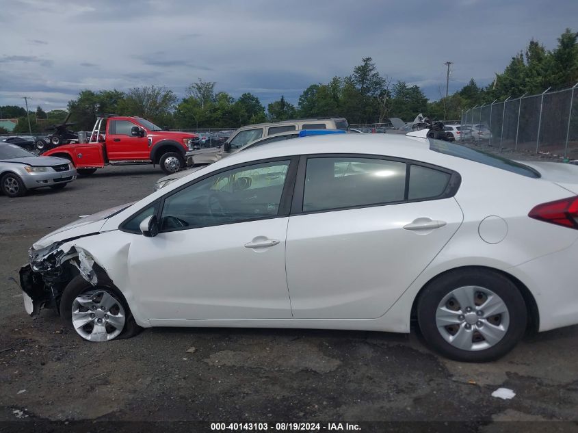 2018 Kia Forte Lx VIN: 3KPFL4A76JE260691 Lot: 40143103