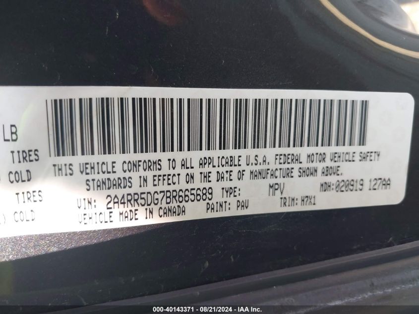 2A4RR5DG7BR665689 2011 Chrysler Town & Country Touring