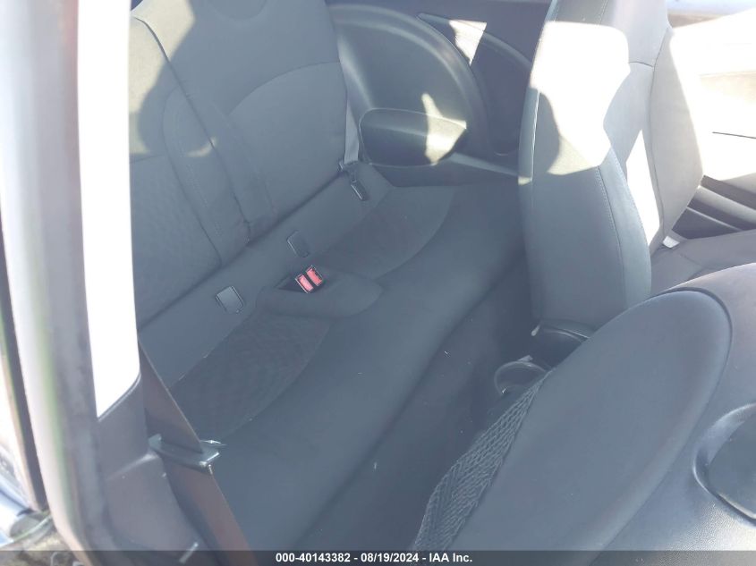 2007 Mini Cooper VIN: WMWMF33587TT55271 Lot: 40143382