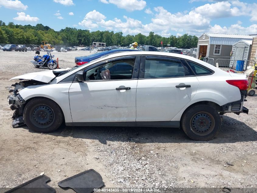 2017 Ford Focus S VIN: 1FADP3E24HL337344 Lot: 40143435