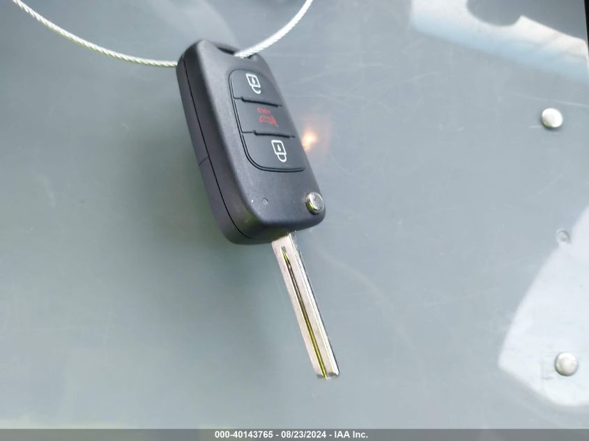 2012 Kia Soul VIN: KNDJT2A55C7405395 Lot: 40143765