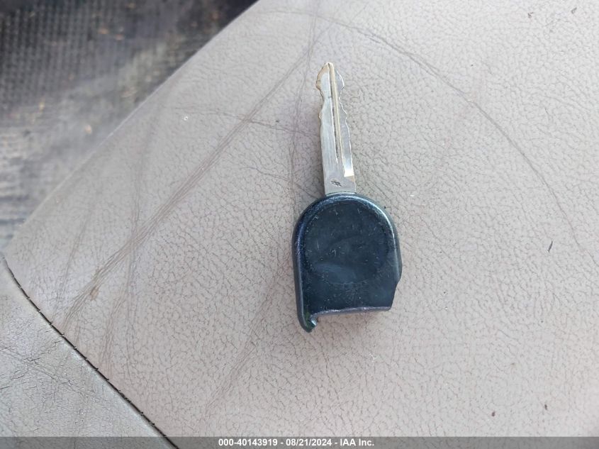 2005 Ford Freestar Sel VIN: 2FMZA52235BA13620 Lot: 40143919