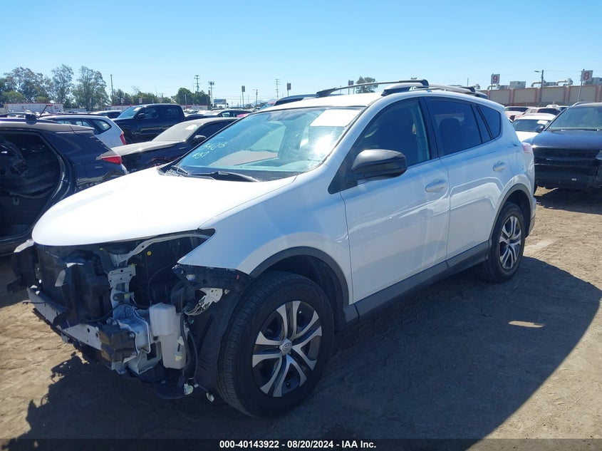 2016 TOYOTA RAV4 LE - JTMZFREV8GJ087634