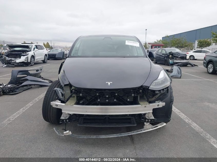 2022 Tesla Model Y Performance Dual Motor All-Wheel Drive VIN: 7SAYGDEF2NF520926 Lot: 40144012