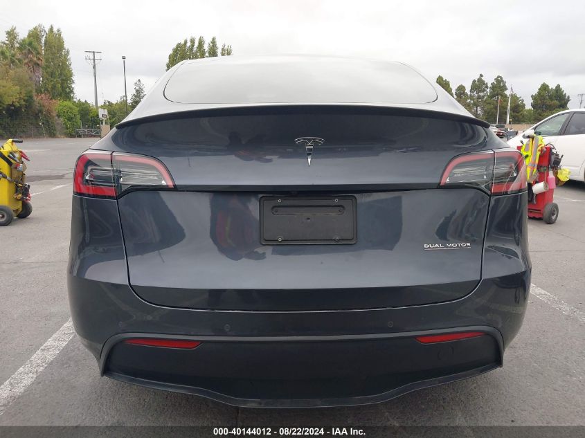 2022 Tesla Model Y Performance Dual Motor All-Wheel Drive VIN: 7SAYGDEF2NF520926 Lot: 40144012