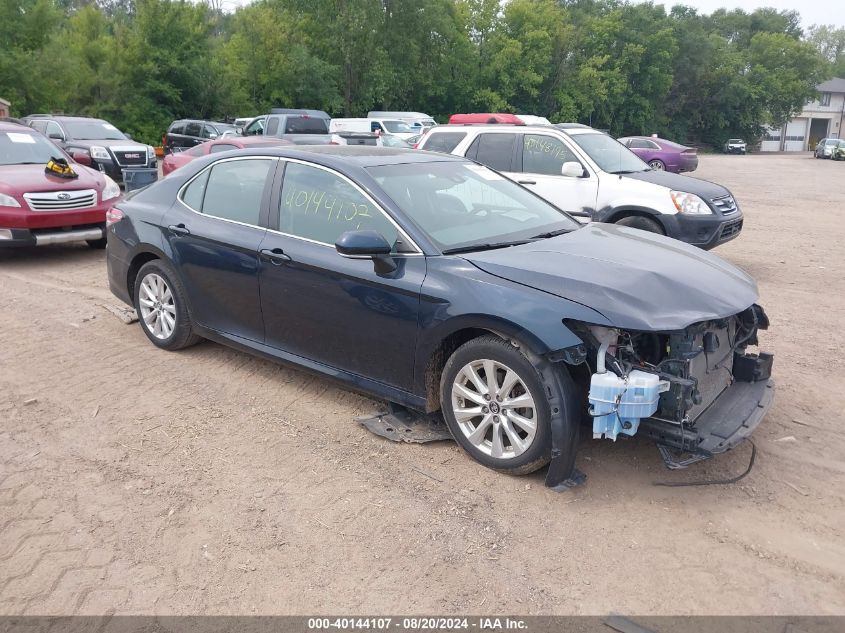 2018 Toyota Camry L/Le/Xle/Se/Xse VIN: 4T1B11HKXJU537157 Lot: 40144107