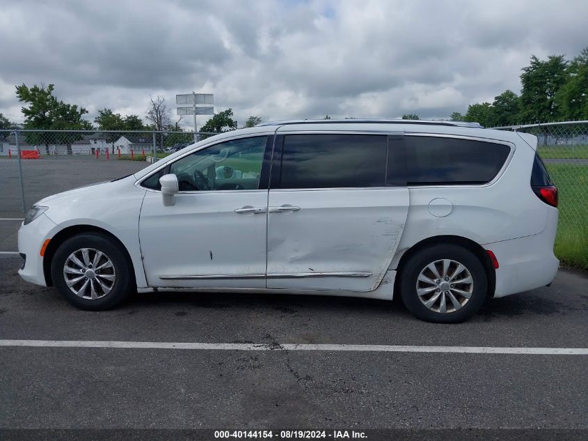 2019 Chrysler Pacifica Touring L VIN: 2C4RC1BG5KR539575 Lot: 40144154