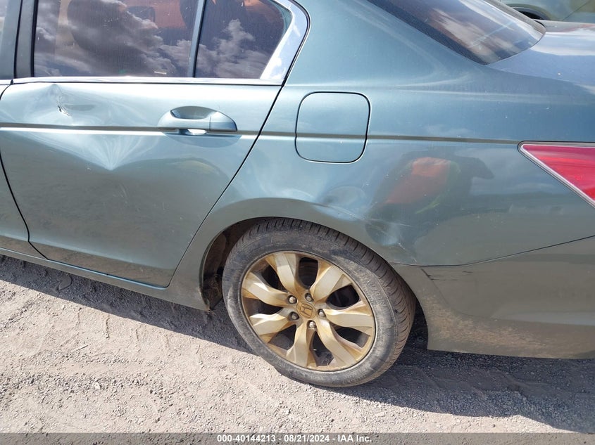 2010 Honda Accord 2.4 Ex-L VIN: 1HGCP2F88AA042060 Lot: 40144213