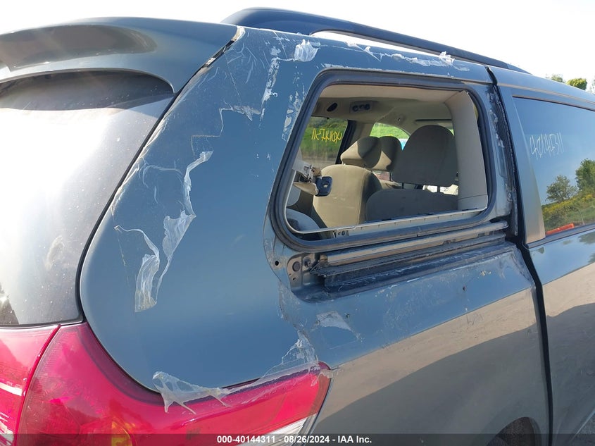 2011 Toyota Sienna Le VIN: 5TDJK3DC4BS021437 Lot: 40144311