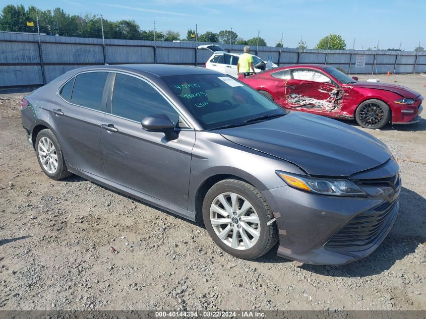 4T1B11HK9KU208743 2019 TOYOTA CAMRY - Image 1