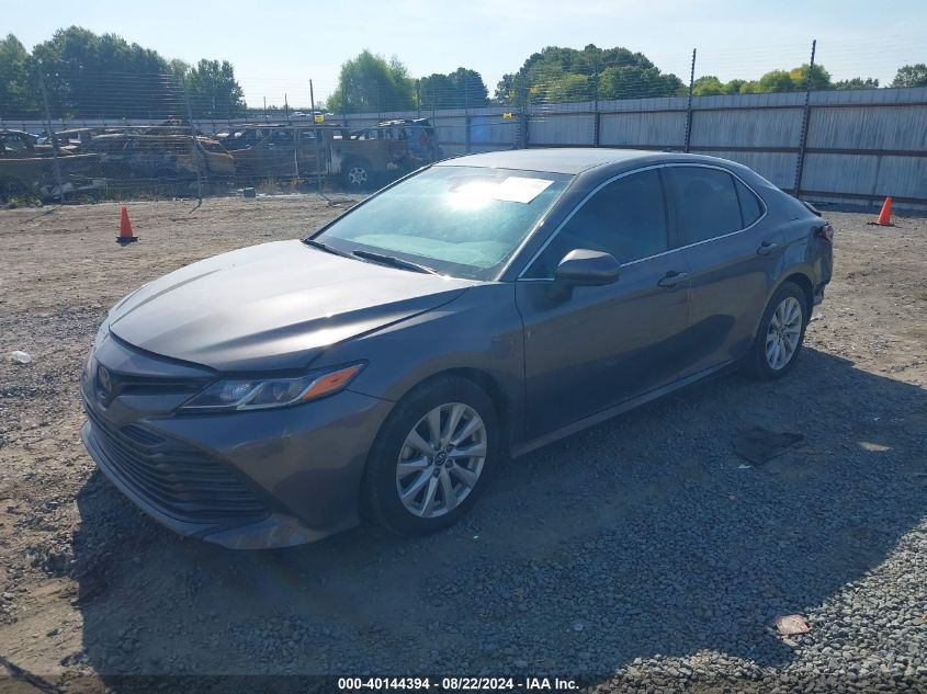 4T1B11HK9KU208743 2019 TOYOTA CAMRY - Image 2