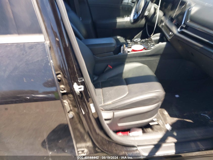 VIN KNDPVCAG9P7017801 2023 KIA SPORTAGE HYBRID EX