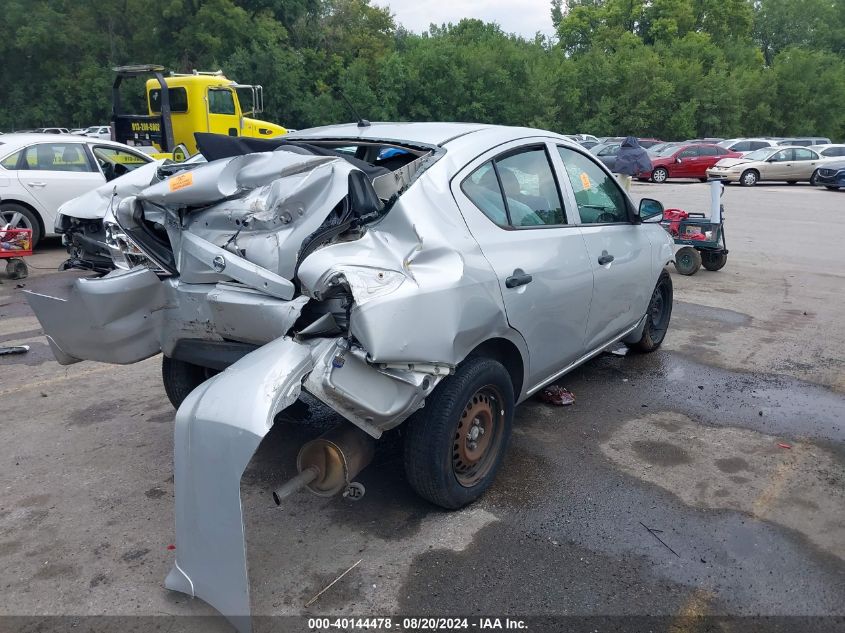 2015 Nissan Versa 1.6 S VIN: 3N1CN7AP4FL877205 Lot: 40144478